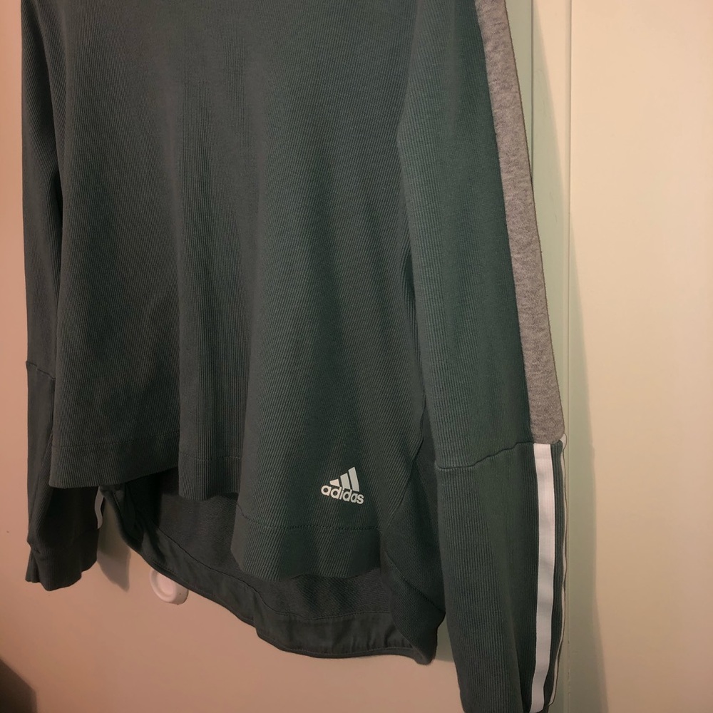 Cropped adidas hoodie